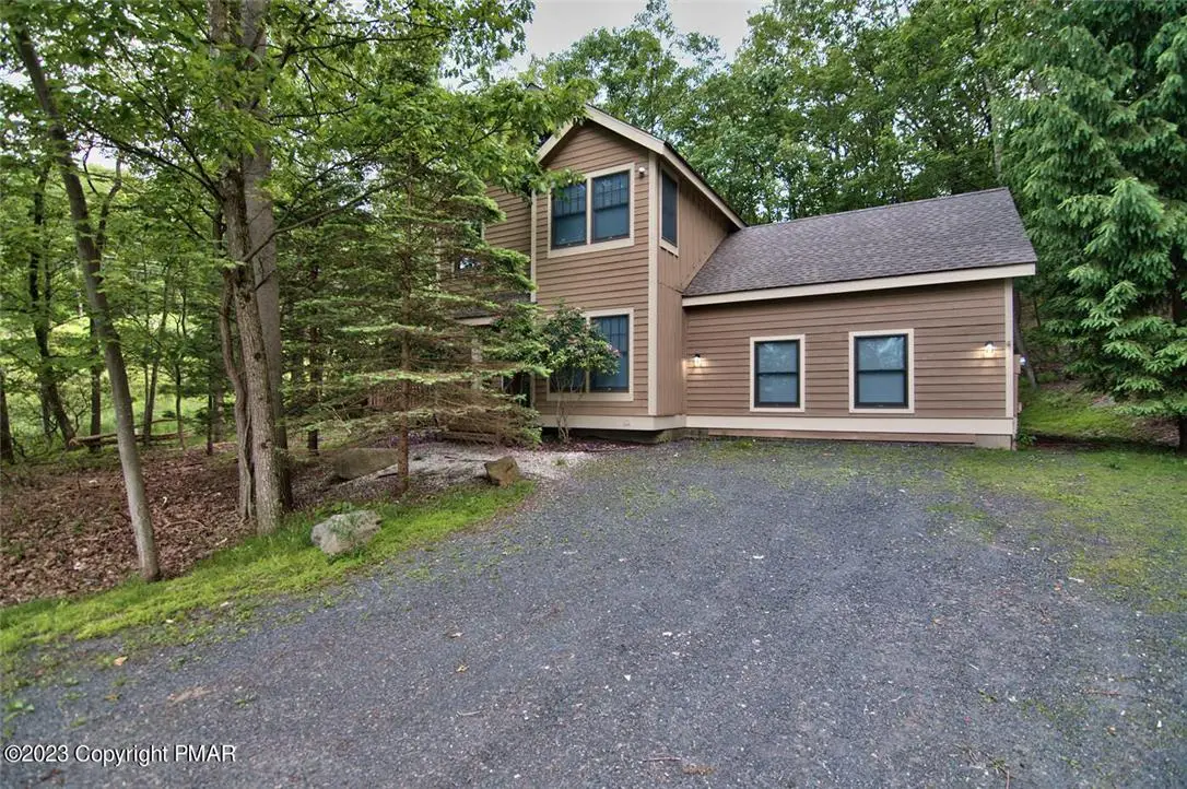 782 Lower Deer Valley Road, Tannersville, PA 18372 - #1