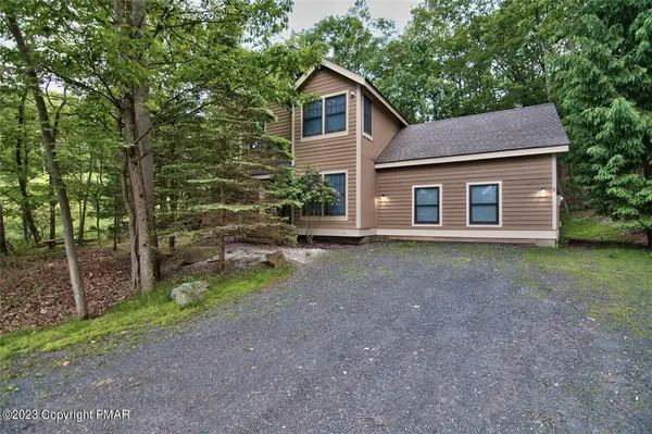 782 Lower Deer Valley Road, Jackson Twp, PA 18372