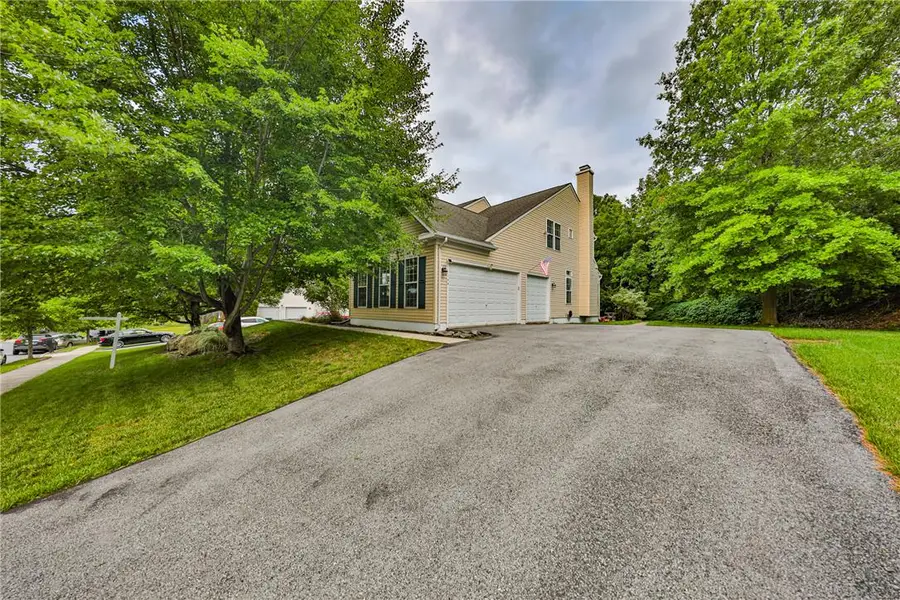 138 Clover Hollow Road, Palmer Township, PA 18045 - #3