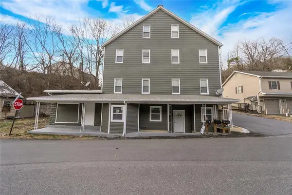 2269 Pennsylvania Avenue, Lower Mt Bethel Twp, PA 18013