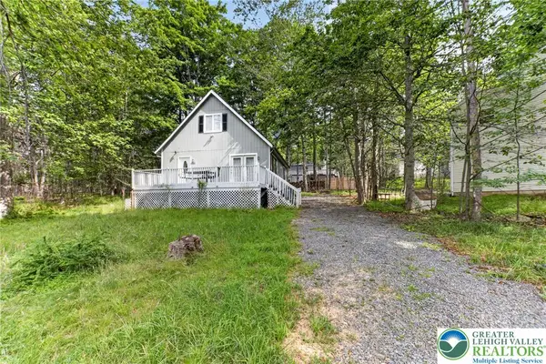 2027 Skyview Terrace, Coolbaugh Twp, PA 18466