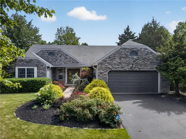 1665 Lamplighter Drive, Lower Macungie Twp, PA 18062