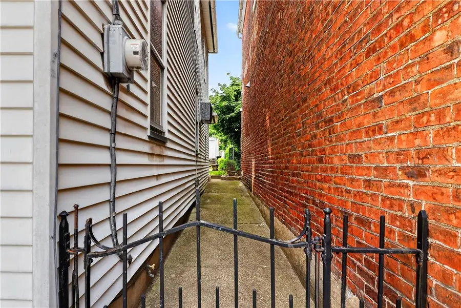 527 Ontario Street, Bethlehem, PA 18015 - #2