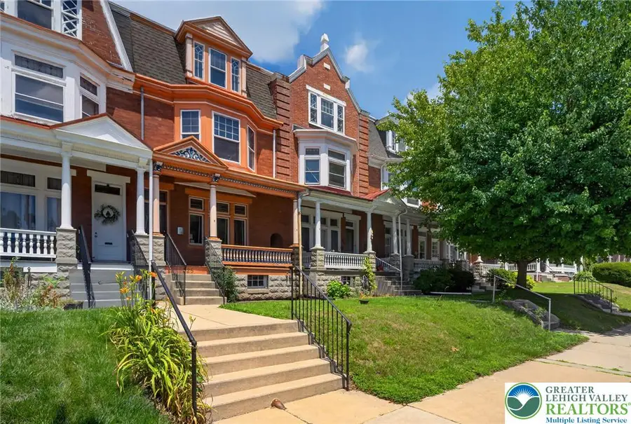 225 E Main Street, Kutztown, PA 19530 - #3