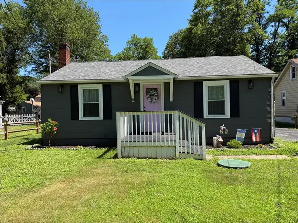 1878 Paradise Trail, Stroud Twp, PA 18301