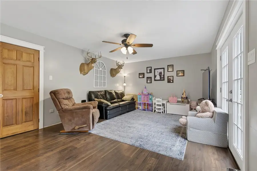 1 E Diaz Avenue, Nesquehoning, PA 18240 - #3