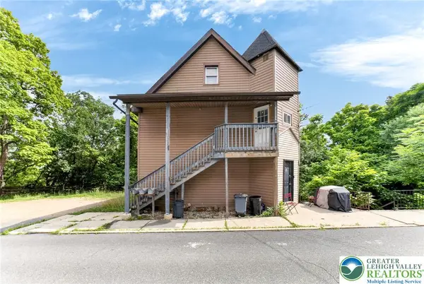 80 Hillside Avenue, Palmerton Boro, PA 18071