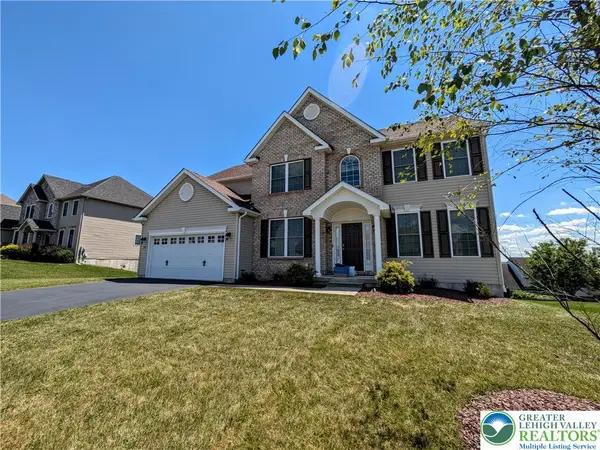 250 Danbury Drive, Upper Nazareth Twp, PA 18064