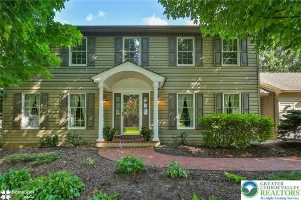 2205 N Pewter Drive, Lower Macungie Twp, PA 18062