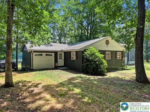 4203 Forest Drive, Polk Twp, PA 18058