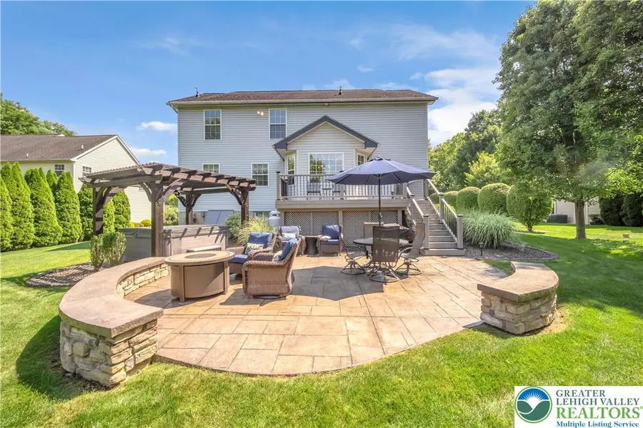 425 Moravian Street, Nazareth, PA 18064 - #3