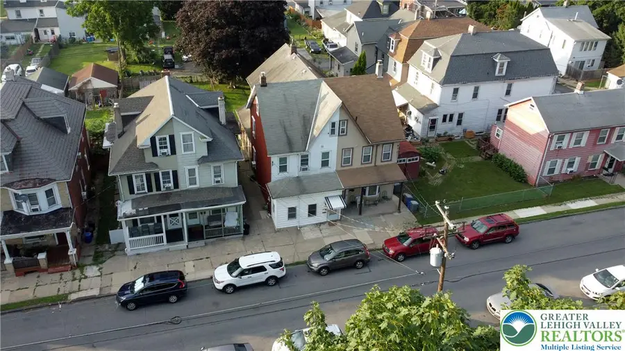 913 W Lincoln Street, Easton, PA 18042 - #3