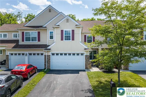 889 Iron Lane, Easton, PA 18040