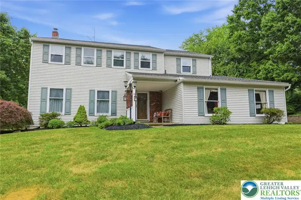 5712 Nina Circle, Upper Saucon Twp, PA 18036