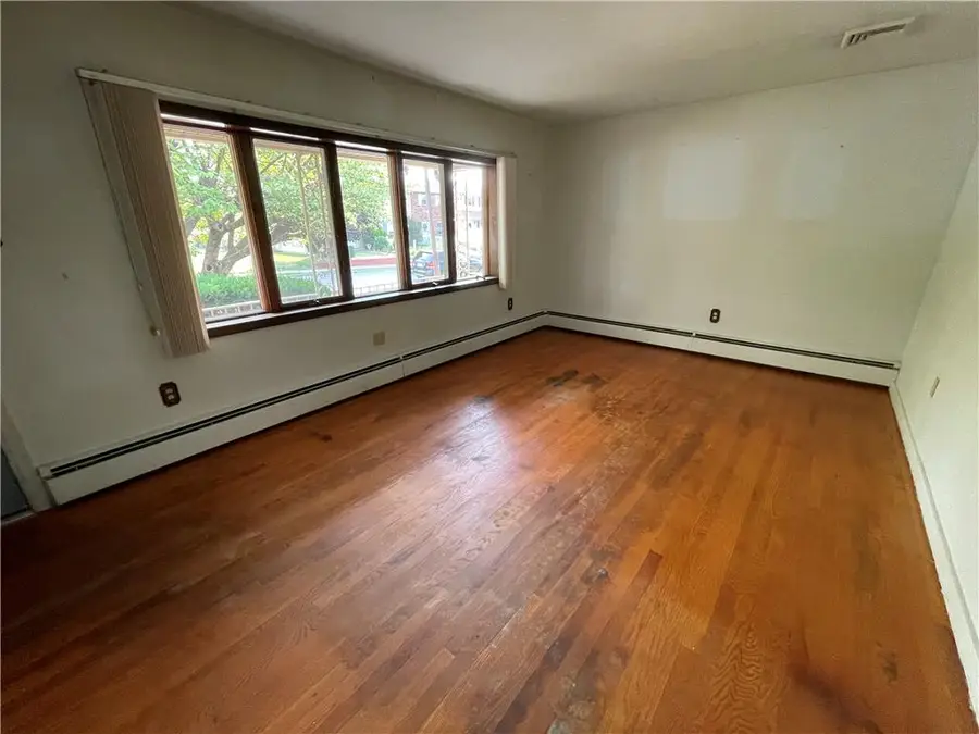 884 N Kearney Street, Allentown, PA 18109 - #3