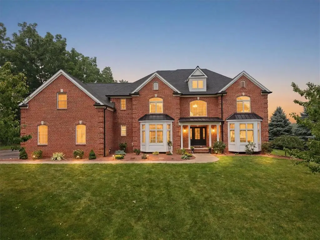 4600 Willow Lane, Lower Nazareth, PA 18064 - #1