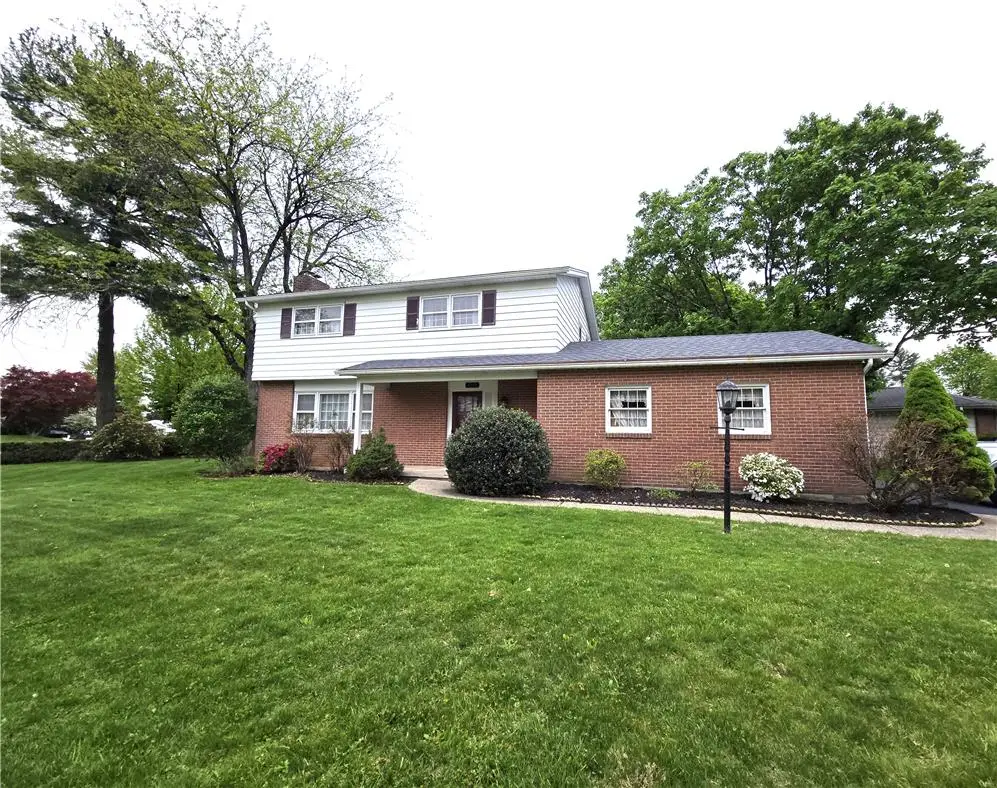2145 Mark Twain Circle, Bethlehem, PA 18017 - #1