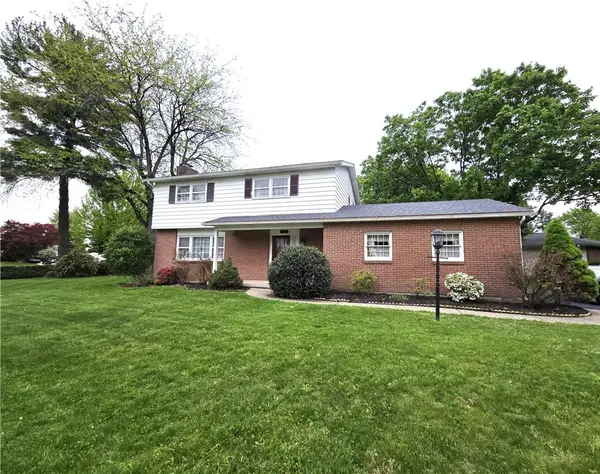 2145 Mark Twain Circle, Hanover Twp, PA 18017