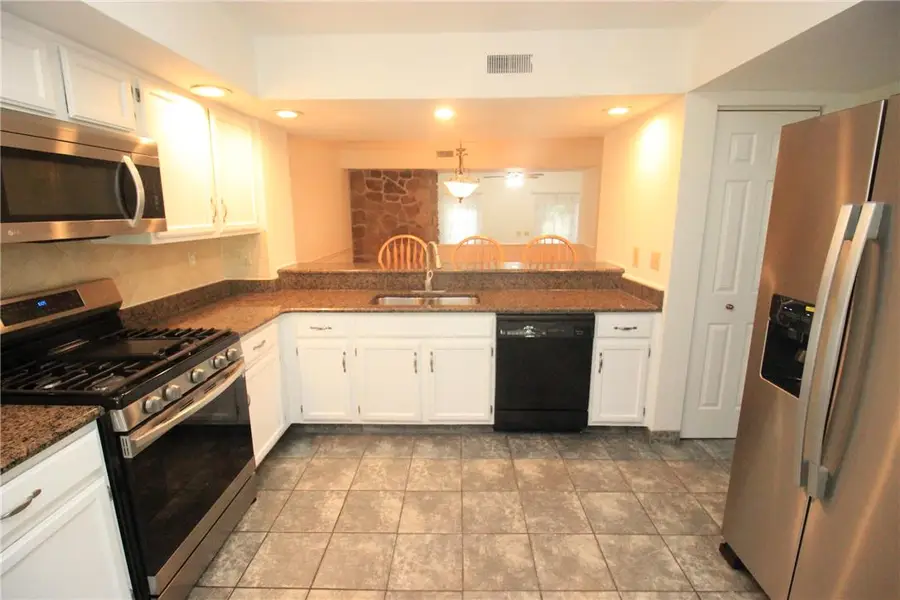 106 Founders Court, Bethlehem, PA 18020 - #3
