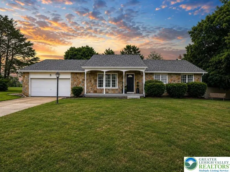 576 Horseshoe Drive, Easton, PA 18040 - #1
