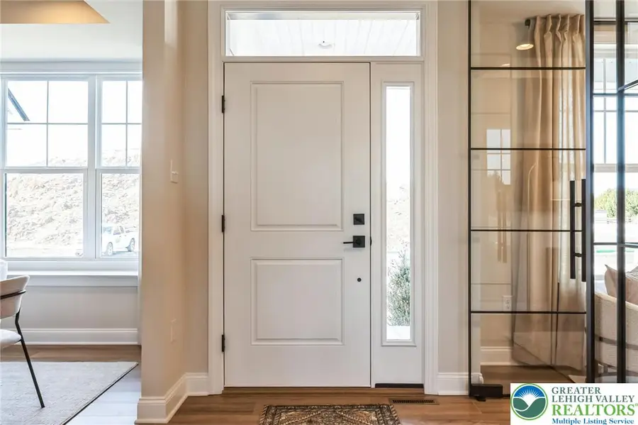 4338 Taviston Court E, Upper Milford, PA 18049 - #2