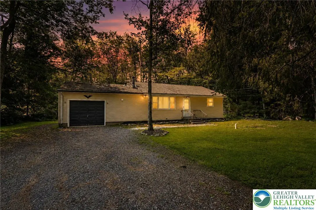 3279 Beech Ridge Drive, Pocono Summit, PA 18346 - #1