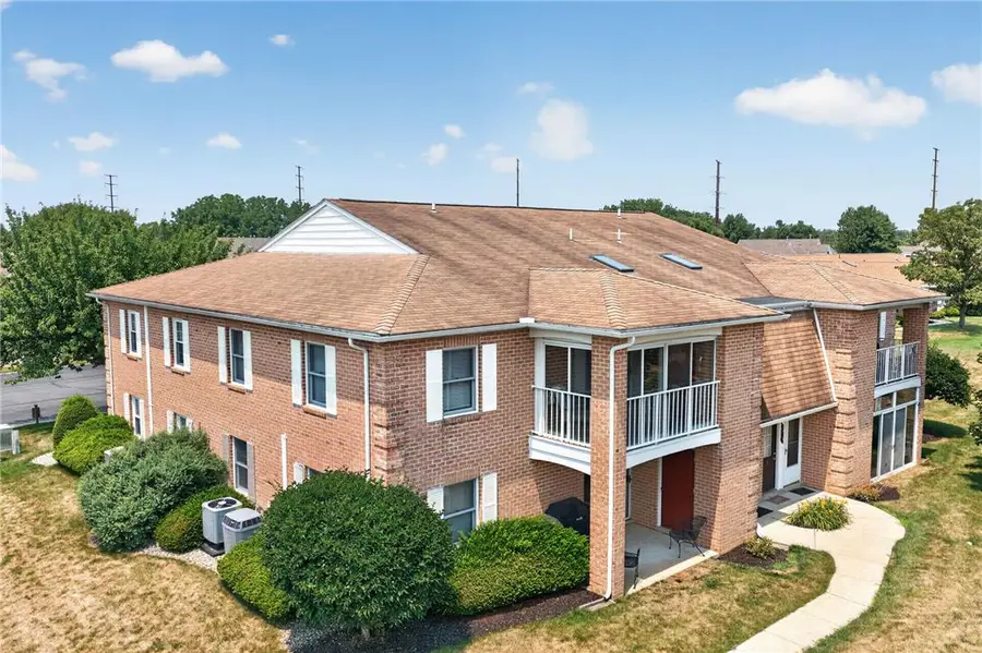 2649 Rolling Green Drive, Lower Macungie, PA 18062 - #2