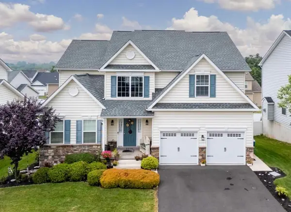 2216 Sunnyvale Drive, Upper Hanover Twp, PA 18073