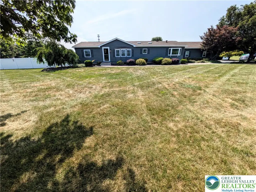 317 S Hokendauqua Drive, Moore, PA 18067 - #1