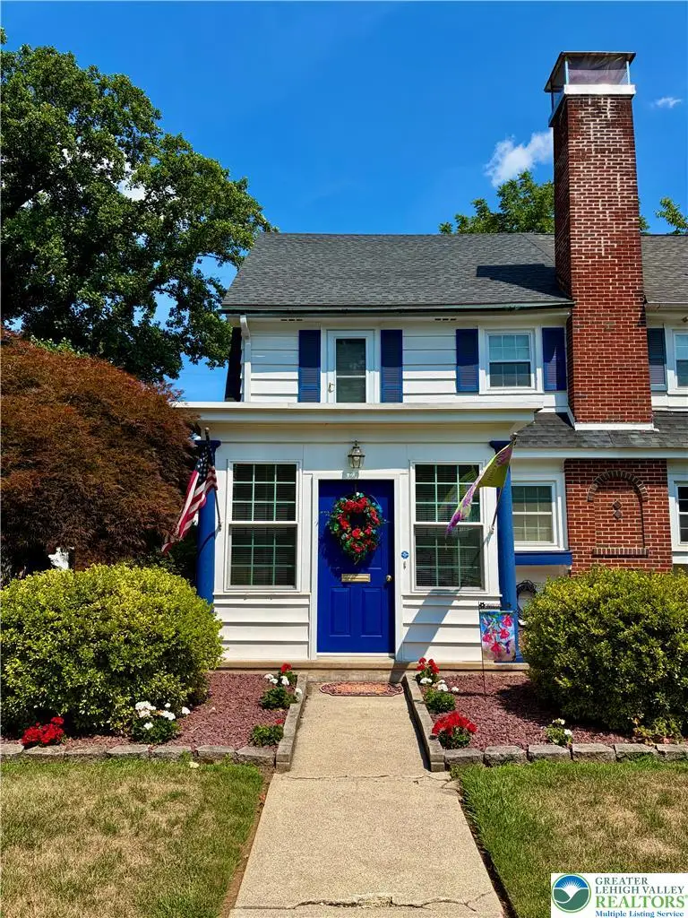 3009 W Greenleaf Street, Allentown, PA 18104 - #1