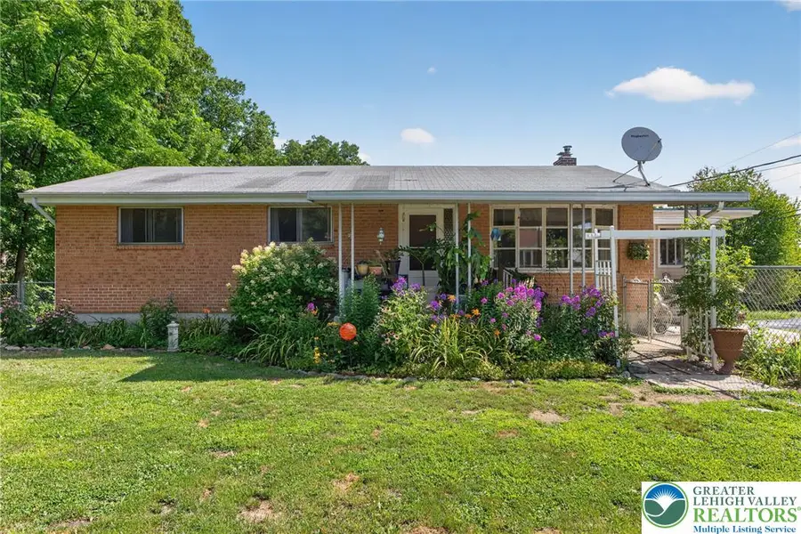 2944 Edgewood Court, Lowhill, PA 18069 - #2
