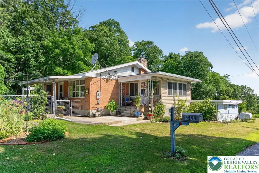 2944 Edgewood Court, Lowhill, PA 18069 - #3