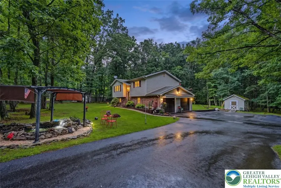 386 Upper Ridge Drive, Sierra View, PA 18330 - #3