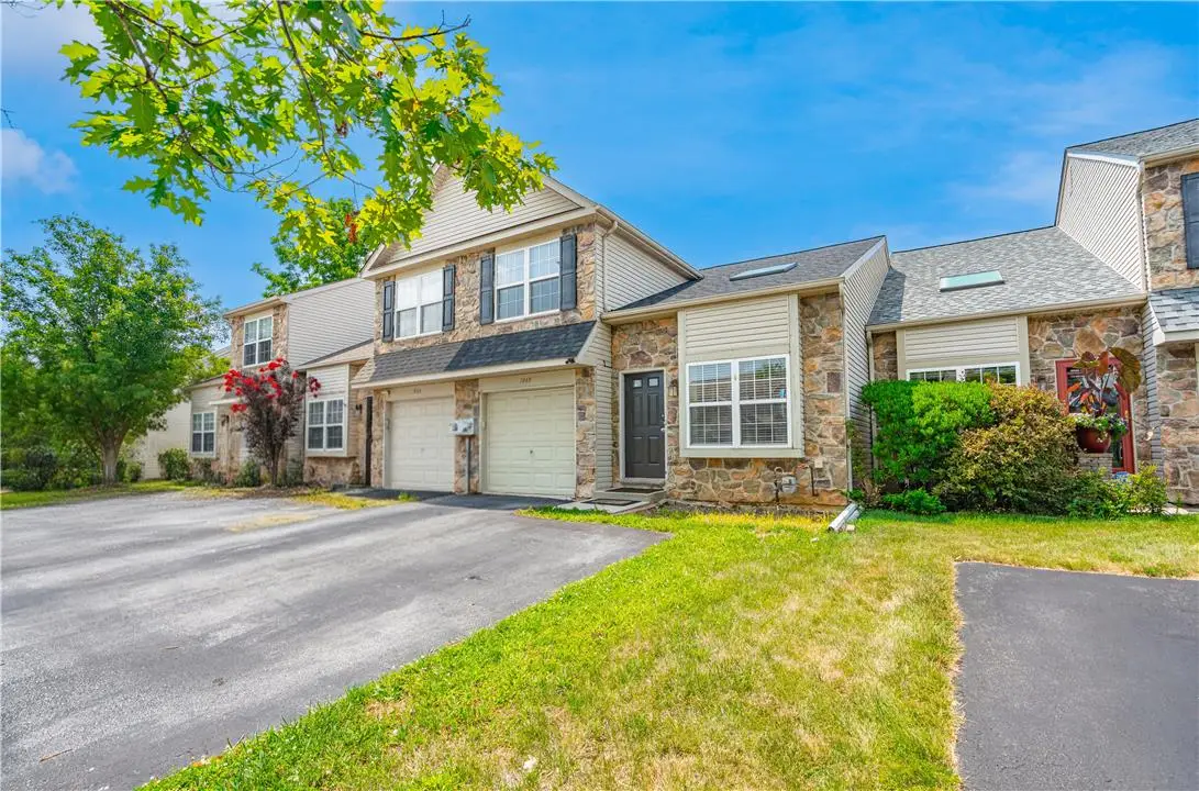 1040 Timberidge Lane, Lower Macungie, PA 18106 - #1