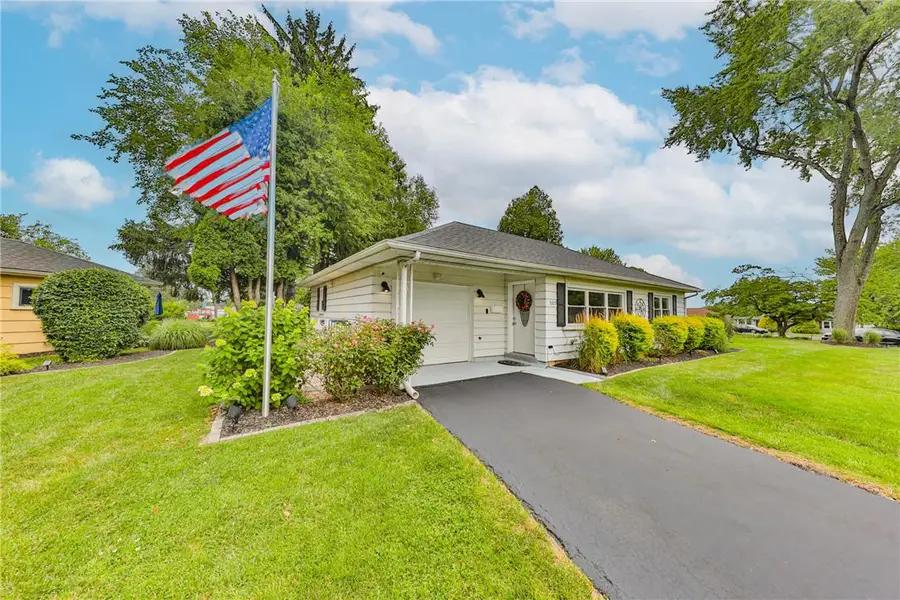 3325 Edinburgh Road, South Whitehall, PA 18104 - #2