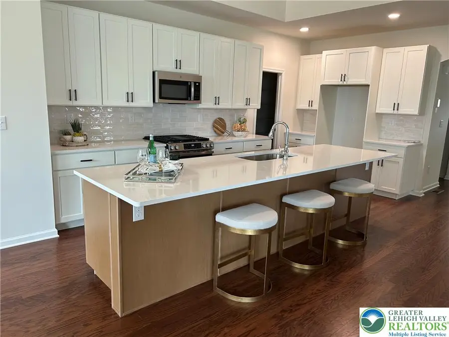 328 Abby Road, Macungie, PA 18062 - #2