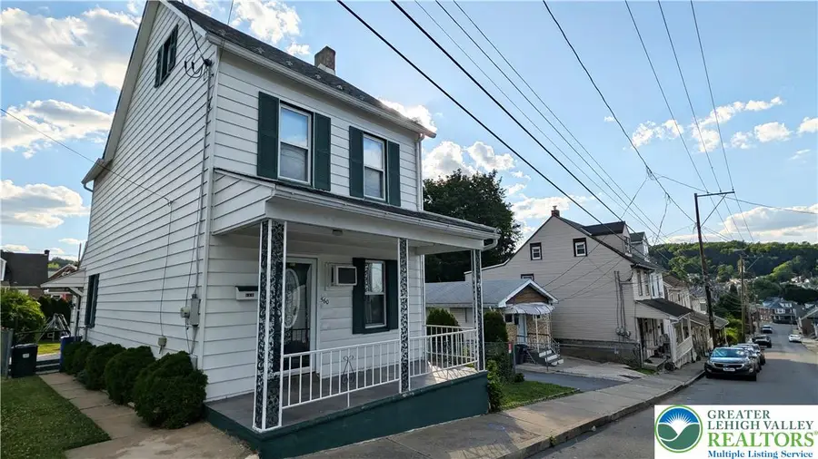 560 S Benner Avenue, Fountain Hill, PA 18015 - #2