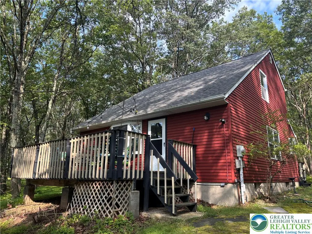 1281 N Rocky Mountain Road, Sierra View, PA 18330 - #1