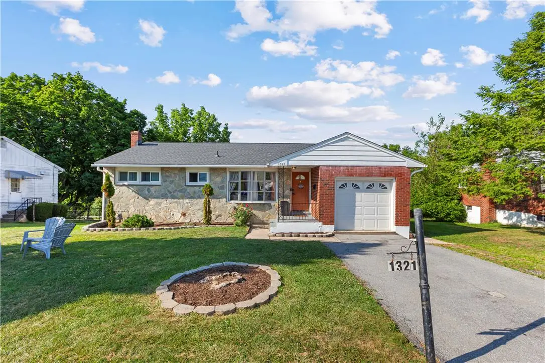 1321 Saint John Street, Allentown, PA 18103 - #1