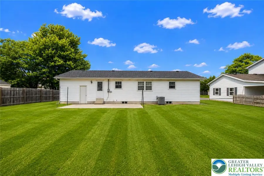2609 Lynnhurst Drive, Bethlehem, PA 18017 - #2