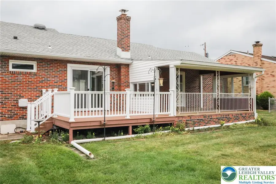 632 W Greenleaf Street, Emmaus, PA 18049 - #3