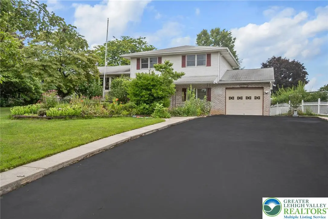 4279 Hilltop Place, Bethlehem, PA 18020 - #1