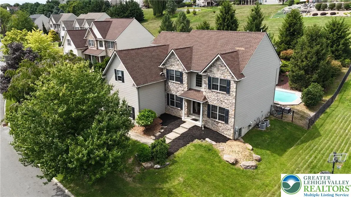 448 E Beil Avenue, Eastlawn Gardens, PA 18064 - #1