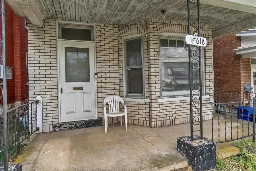 618 S Bergen Street, Fountain Hill, PA 18015 - #2