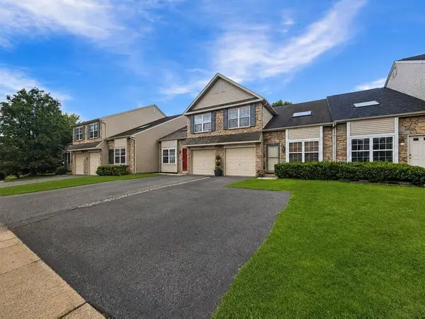 5612 Stonecroft Lane, Lower Macungie Twp, PA 18106