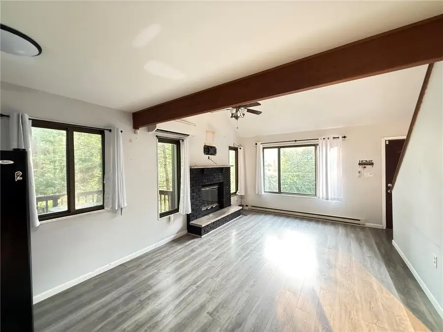 6271 Decker Road, Saw Creek, PA 18324 - #3