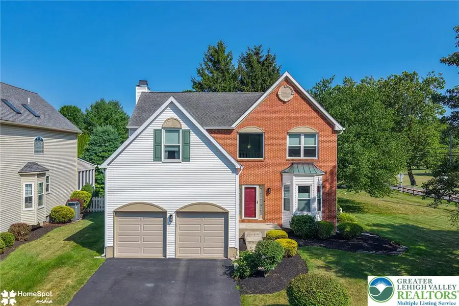 369 Lenape Trail, Upper Macungie, PA 18104 - #3