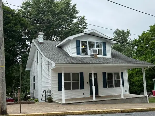344 Port Clinton Avenue, Hamburg Boro, PA 19526