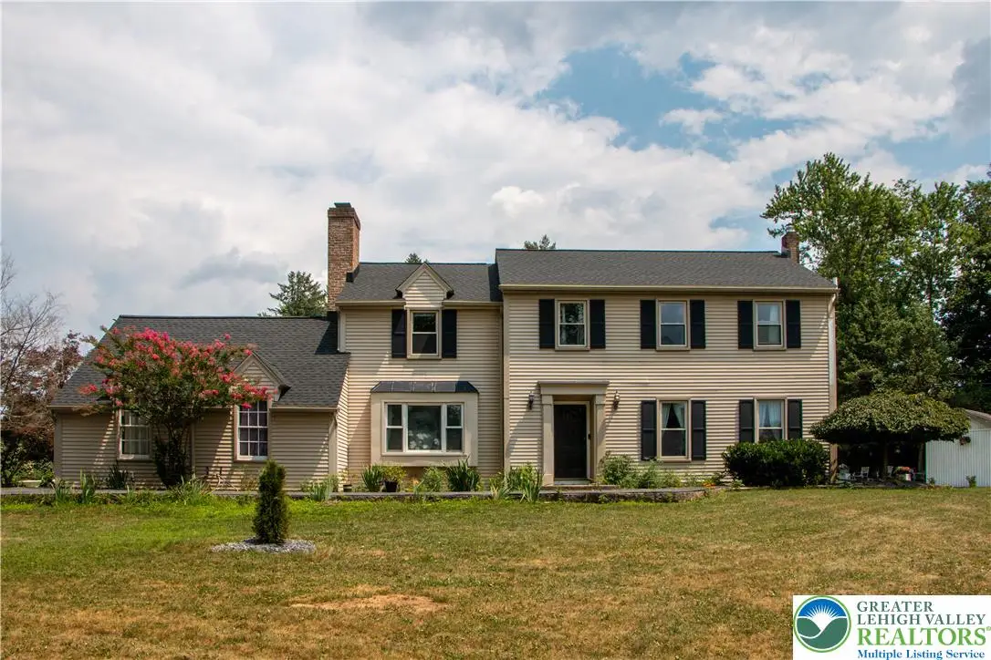 3582 Country Club Road, Easton, PA 18045 - #1