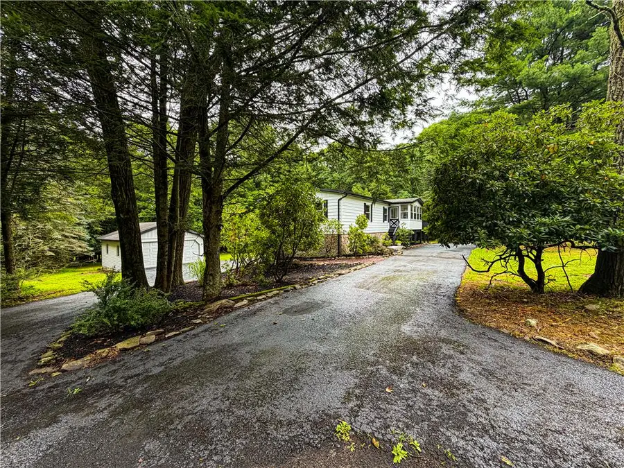 48 White Spruce Way, Penn Forest, PA 18229 - #3